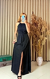 Siyah Bel Bağlamalı Yırtmaçlı Şık Elbise – Günlük & Özel Gün